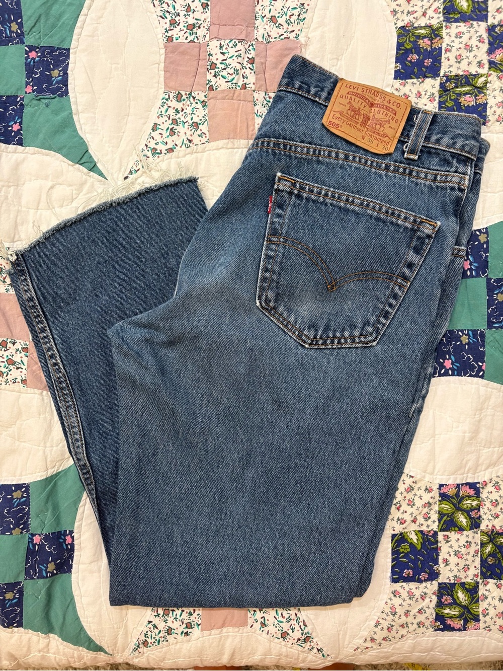 Levi's 505 Raw Hem